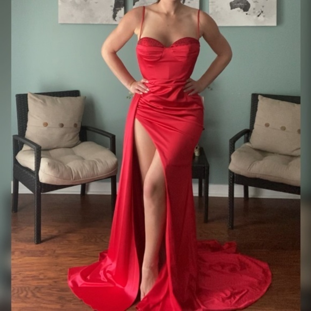 NWT sexy red formal dress or evening gown